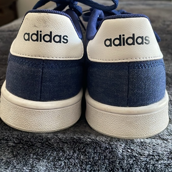 Adidas superstars navy - Picture 2 of 6